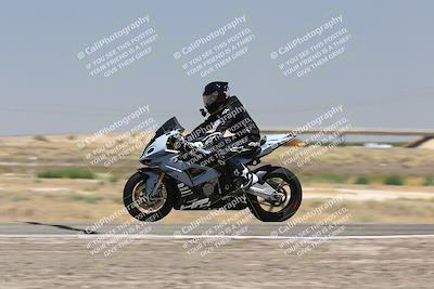media/Aug-03-2025-TrackDaz (Sun) [[bf4a71acf9]]/C Group/1240pm (Wheelie Bump)/